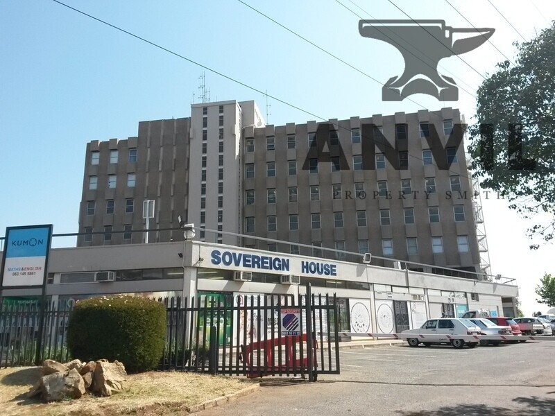 Sovereign House, Bedford Gardens, Bedfordview - Standalone  property image 15