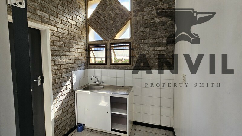 19 Frossman Close, Barbeque Downs, Kyalami - Unit 1  property image 3