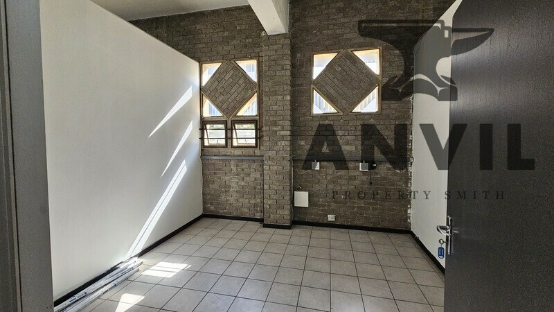 19 Frossman Close, Barbeque Downs, Kyalami - Unit 1  property image 5
