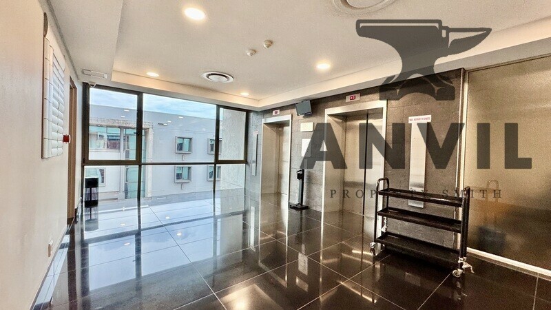 Menlyn Corporate Park, Menlyn, Pretoria - Block B - Half property image 11