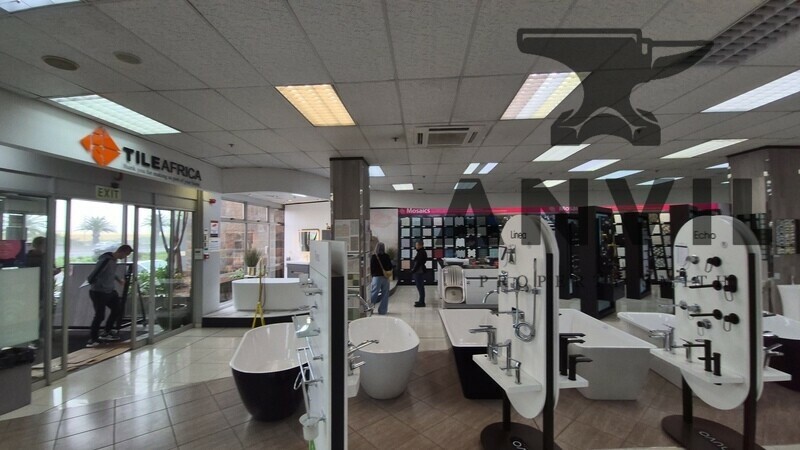 Showroom and Store Unit 2