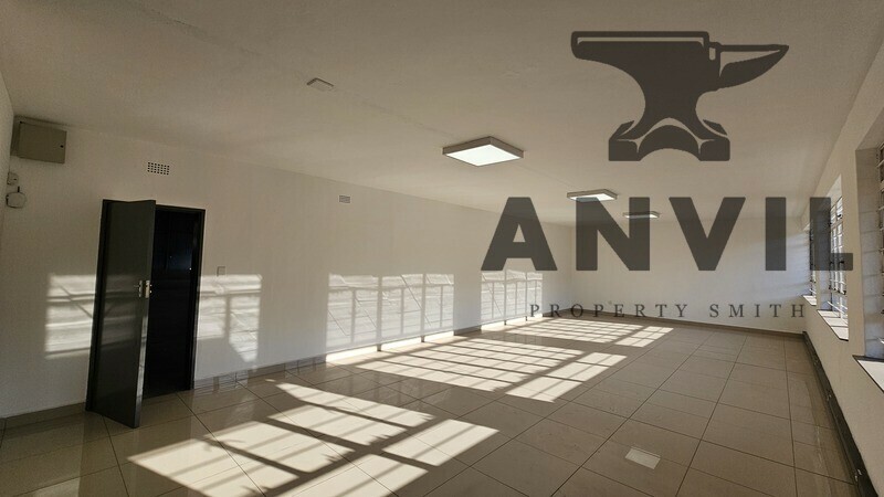 12 Axle Drive, Clayville Industrial, Olifantsfontein - Unit 2  property image 4