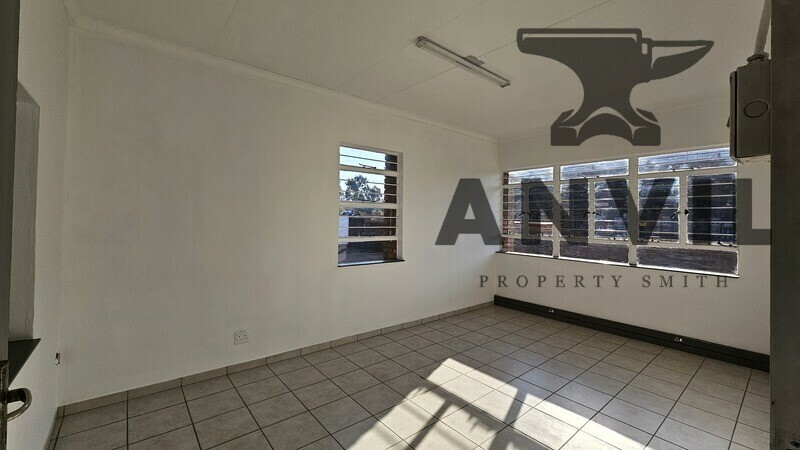 12 Axle Drive, Clayville Industrial, Olifantsfontein - Unit 2  property image 12