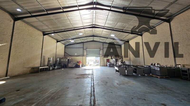 1 Brons Crescent, Gauteng Business Park, Clayville  - 650 sqm middle warehouse property image 9