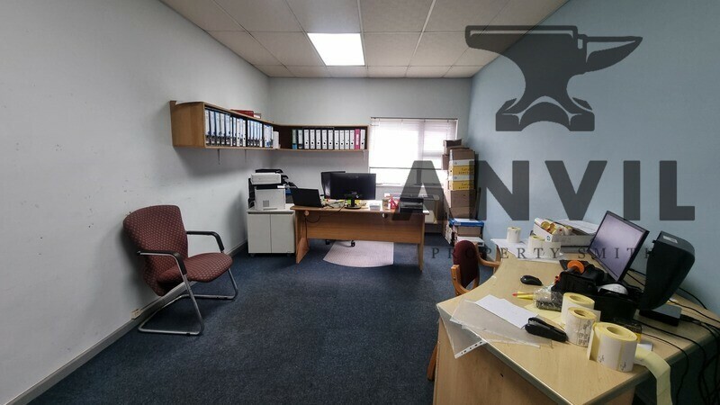 3 Madrid Road Airport Industria - Unit 1: 3200m²  property image 13