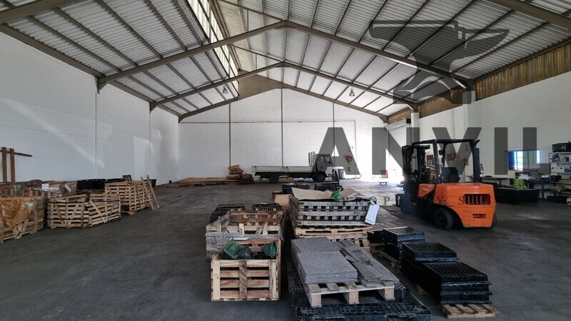 Losack Avenue Industrial Park - Unit 7 property image 11