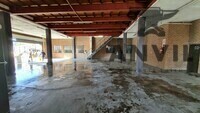 136 Edison Crescent - Entire Building property image 8