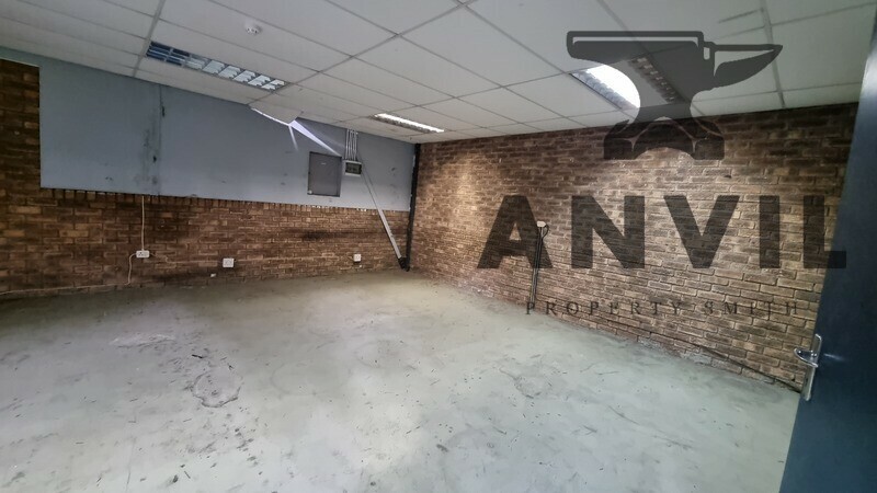 Alkin Park, 2 Montreal Drive, Airport Indutria - Unit 3 property image 6