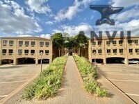 Atterbury Court, Faerie Glen, Pretoria - E2 GF property image 4