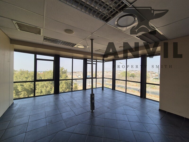 Infinity Office Park – 256 m² A‑Grade Office  & Top Location