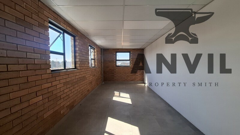 6 Amethyst Rd Warehouse - 6 Amethyst Rd, Theta Entire Property property image 32