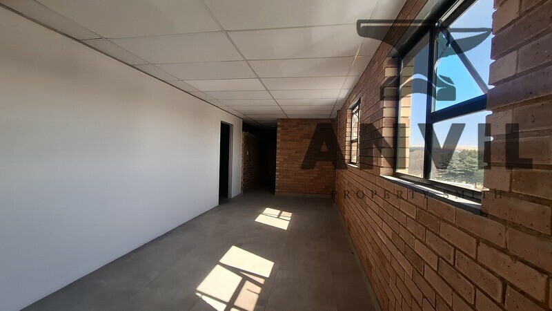 6 Amethyst Rd Warehouse - 6 Amethyst Rd, Theta Entire Property property image 34