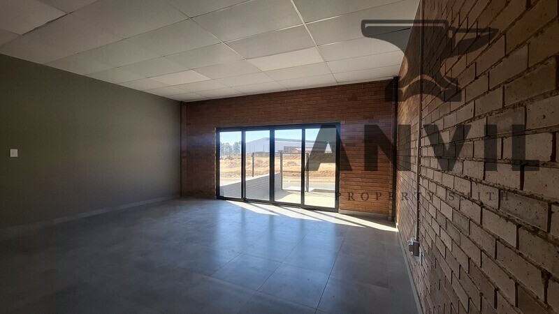 6 Amethyst Rd Warehouse - 6 Amethyst Rd, Theta Entire Property property image 39