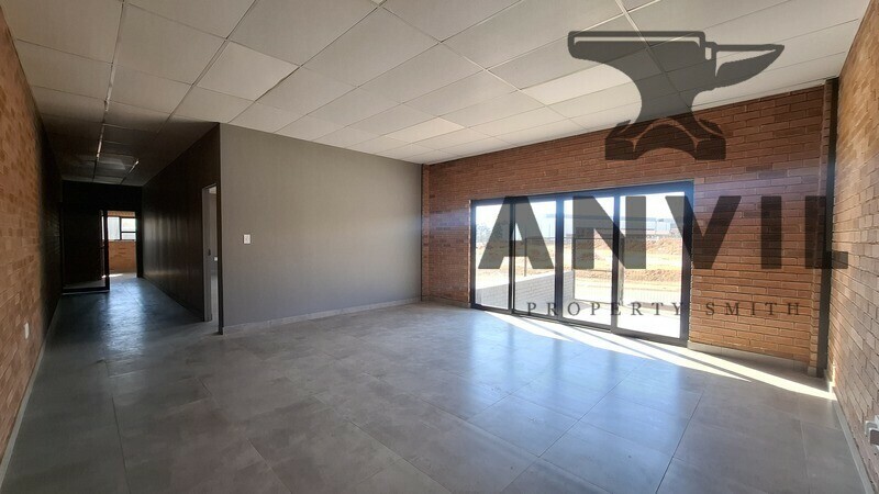 6 Amethyst Rd Warehouse - 6 Amethyst Rd, Theta Entire Property property image 40