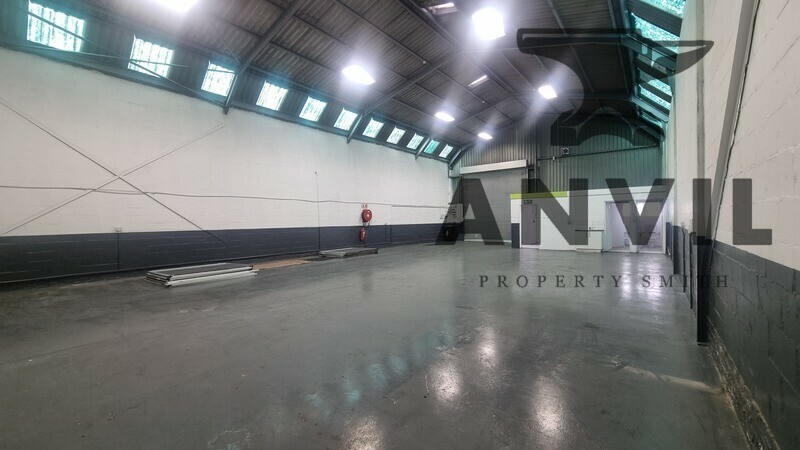 11 Caxton Street - Parow East  - C7 property image 2