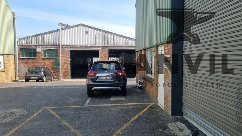 11 Caxton Street - Parow East  - C7 property image 11