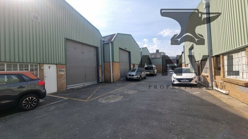 11 Caxton Street - Parow East  - C7 property image 12