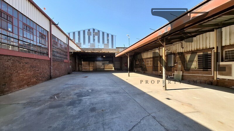 79 Hay Str Building - Bonzana Warehouse property image 39