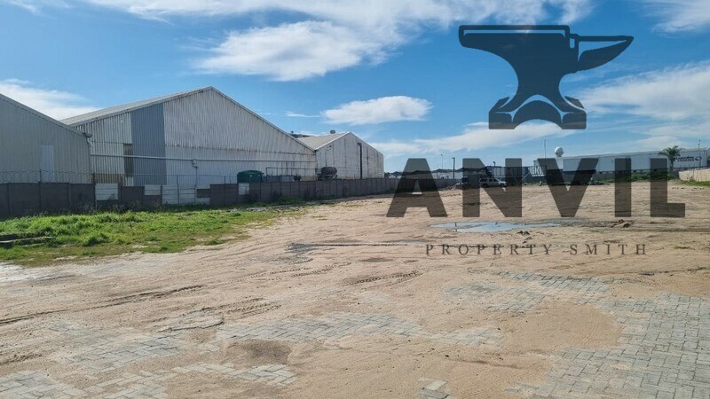 17 Manchester St, Matroosfontein, Cape Town, 7490, South Africa - Yard  property image 4