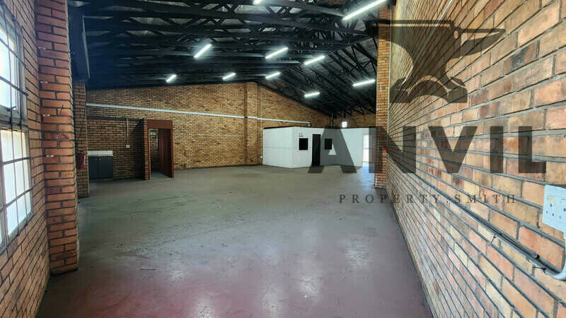 81 Ceramic Curve - Unit 6  property image 4