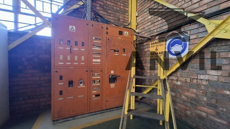 1165 Domkrag St Building - 1165 Domkrag St Entire Building property image 13