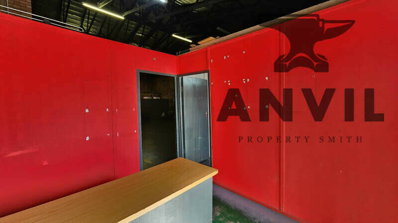 81 Ceramic Curve - Unit 8 property image 2