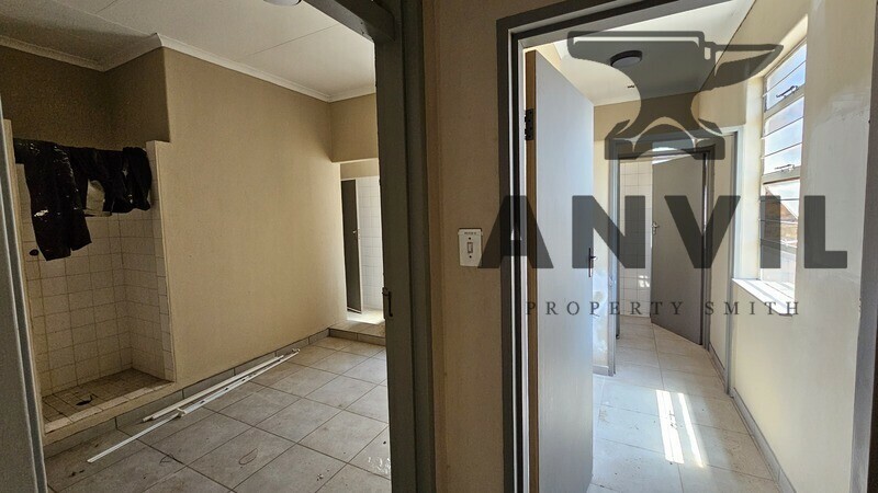 12 Axle Drive, Clayville Industrial, Olifantsfontein - Unit 4 property image 14