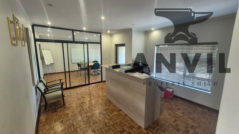 66 2nd Ave, Newton Park, Port Elizabeth