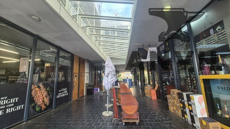 Office Space to Let in Parktown Quarter - Office 208