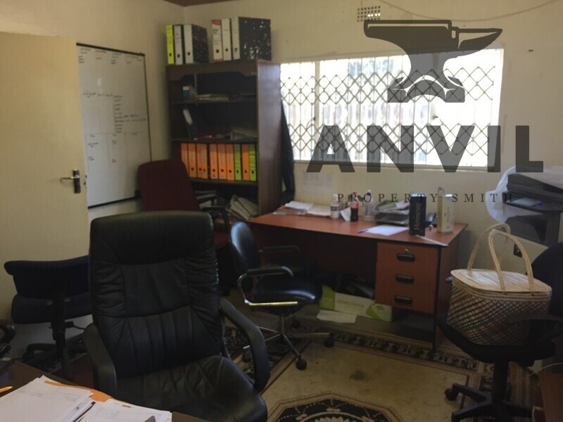 18 Junction Road, Driehoek, Germiston - Entire property for sale property image 15