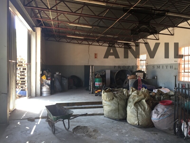 18 Junction Road, Driehoek, Germiston - Warehouse/Factory to let (Situated at the back) property image 6