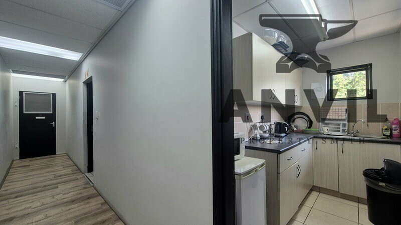 Large Office Suite (6&7 combined)