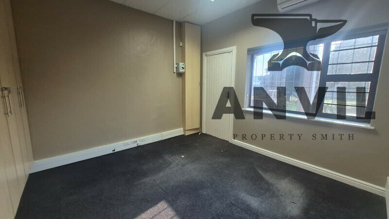 7 5th Avenue Walmer  - 7 5th Ave, Walmer, Gqeberha, 6065, South Africa property image 11