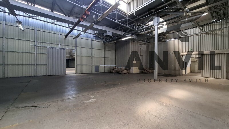 2 Vlak St Warehouse - Entire Warehouse For Sale property image 5