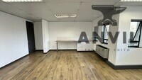 Hyde Park Lane, Hyde Park - Marlborough Gate- First floor property image 20