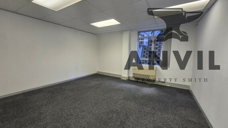 Harbour View, 19 Oakworth Rd, South End, Port Elizabeth - 19 Oakworth Rd, South End, Port Elizabeth property image 9