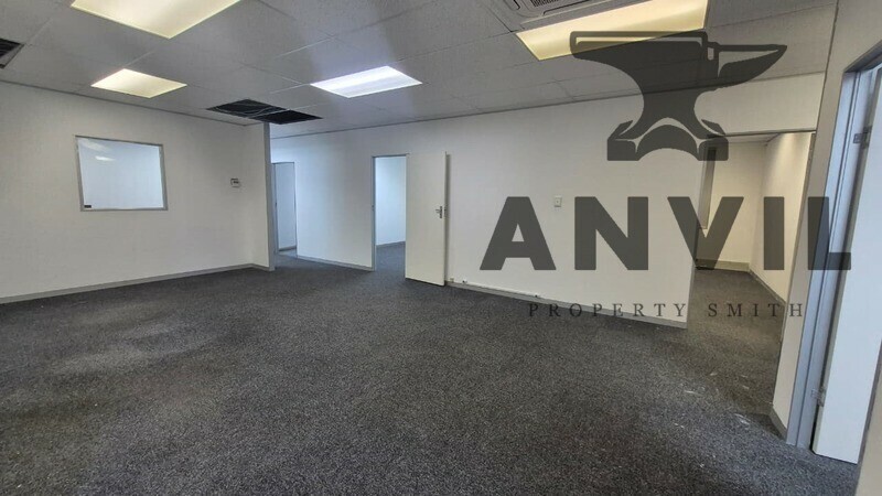 Harbour View, 19 Oakworth Rd, South End, Port Elizabeth - 19 Oakworth Rd, South End, Port Elizabeth property image 11