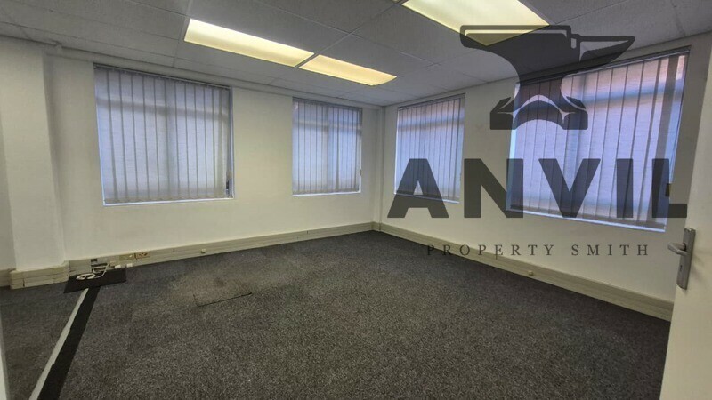 Harbour View, 19 Oakworth Rd, South End, Port Elizabeth - 19 Oakworth Rd, South End, Port Elizabeth property image 12