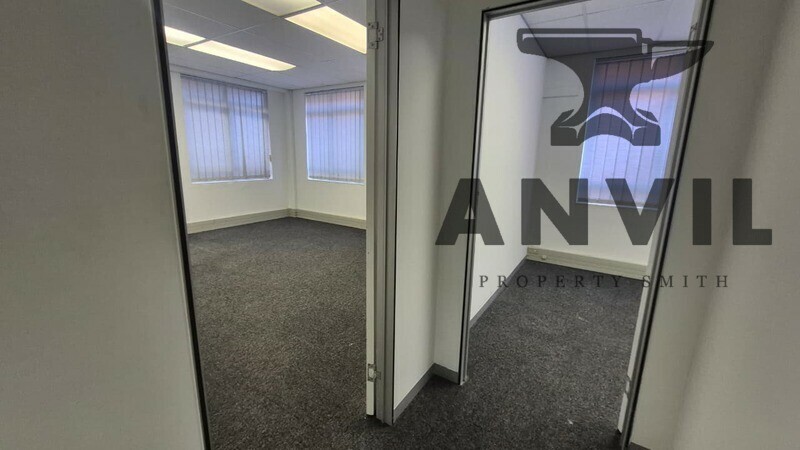 Harbour View, 19 Oakworth Rd, South End, Port Elizabeth - 19 Oakworth Rd, South End, Port Elizabeth property image 13