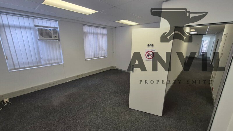 Harbour View, 19 Oakworth Rd, South End, Port Elizabeth - 19 Oakworth Rd, South End, Port Elizabeth property image 14