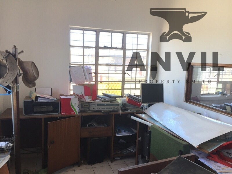 18 Junction Road, Driehoek, Germiston - 2 properties together property image 12