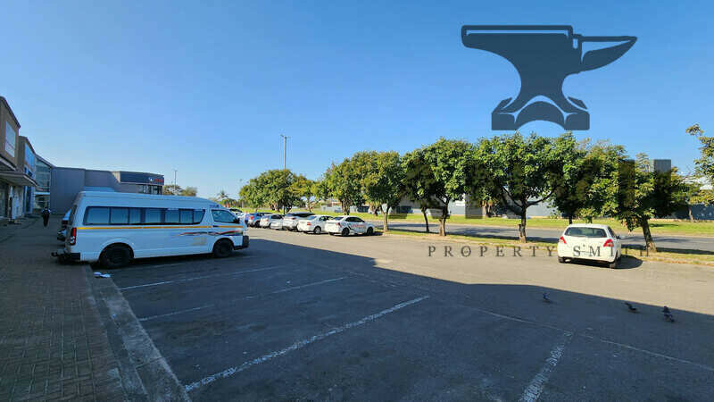 ERRICO HOUSE - UNIT 8 property image 15