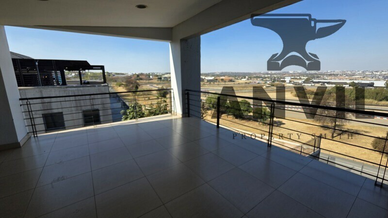 53 Kyalami Boulevard, Midrand - Entire Second Floor property image 5