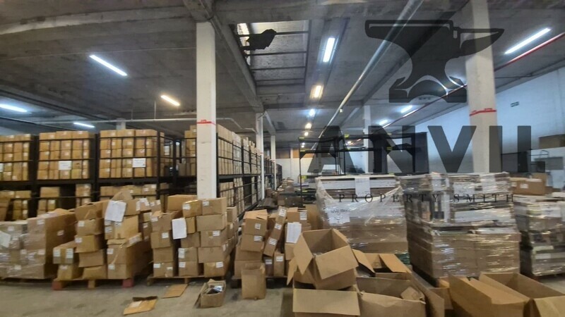 Entire Warehouse