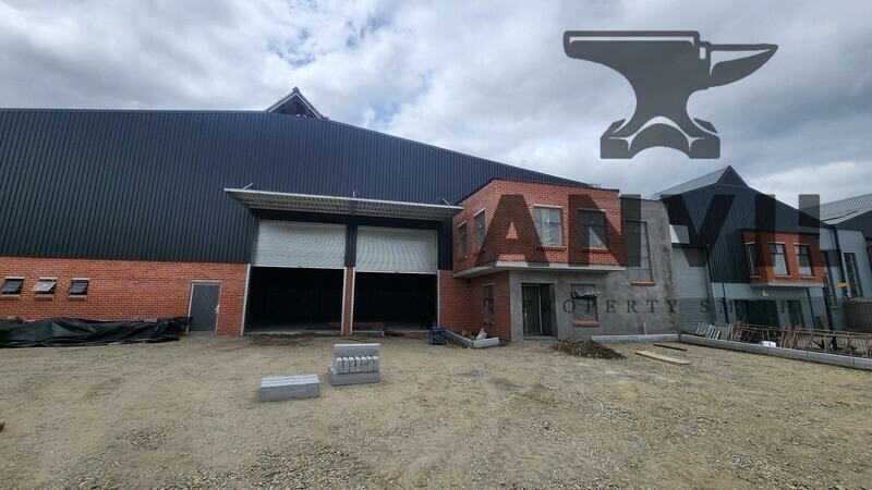 1003m² Industrial Warehouse