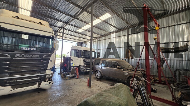 Merrod Truck Park - 1685M2 Warehouse and Yard property image 13