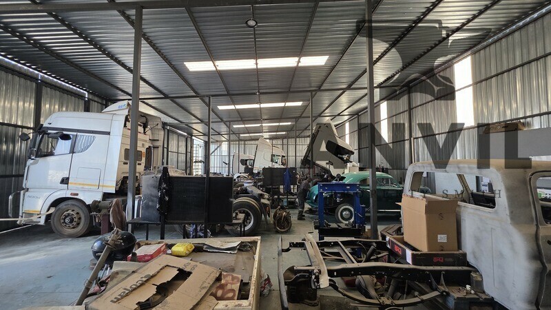 Merrod Truck Park - 1685M2 Warehouse and Yard property image 14