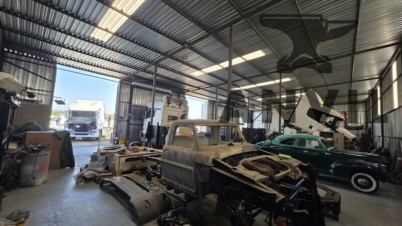 Merrod Truck Park - 1685M2 Warehouse and Yard property image 15