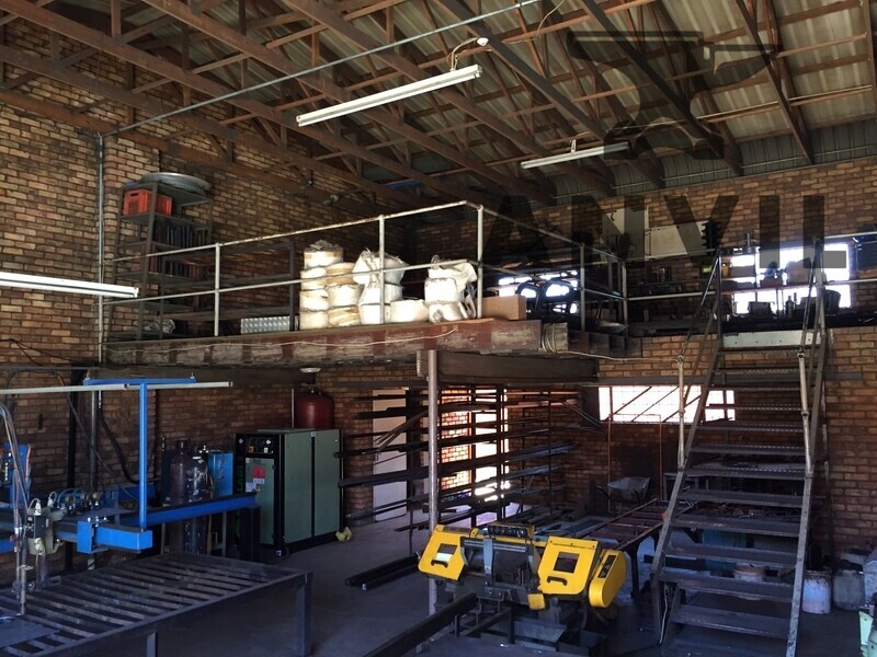 Mini Units, 8 Volschenk Street, Alrode South - Unit 2 - 200sqm workshop to let in mini park in Alrode South property image 4