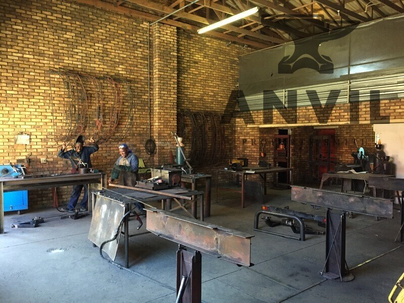 Mini Units, 8 Volschenk Street, Alrode South - Unit 2 - 200sqm workshop to let in mini park in Alrode South property image 6